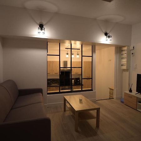 Cosy Appartement Hyper Centre Ville Avec Cour + Patio Auxerre Kültér fotó